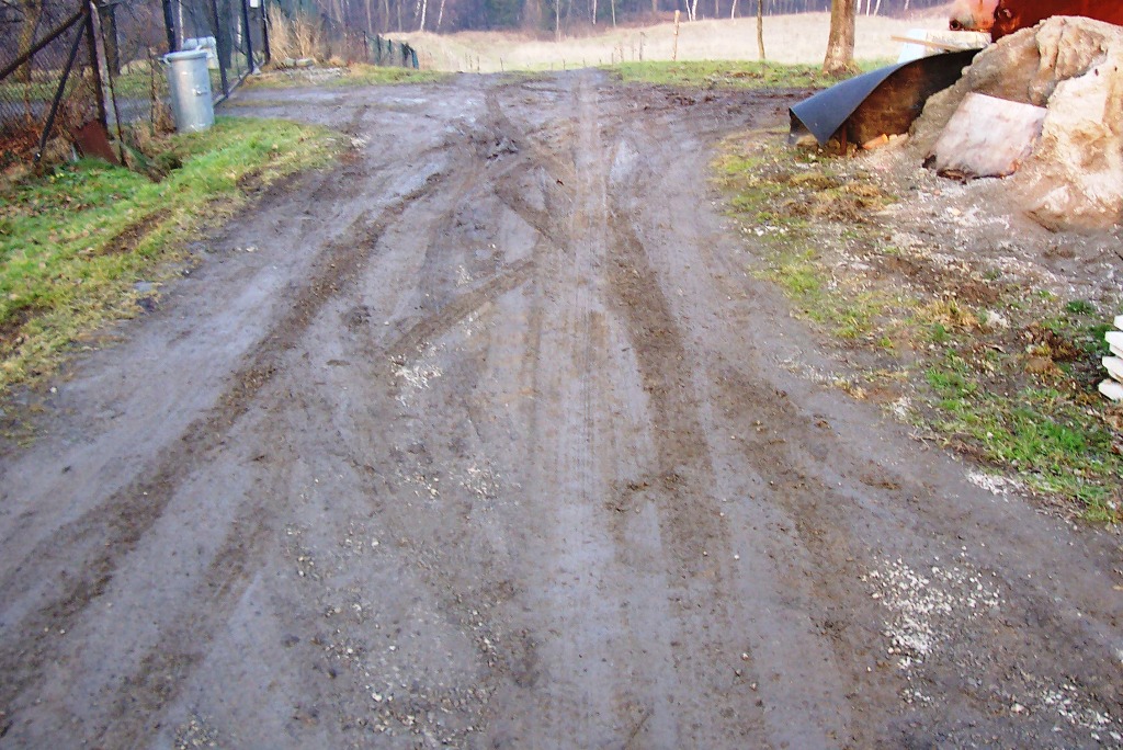 Cesta po zimě,dešti..jpg